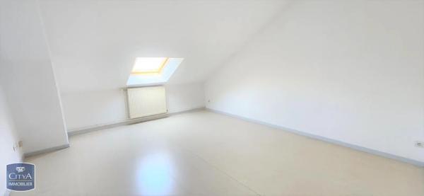 Appartement à louer 3 pièces 52.91m² Crécy-sur-Serre (02270)