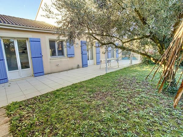 Maison à vendre    5 pièces •  Saint-Péray