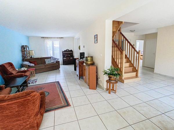 Maison à vendre    5 pièces •  Saint-Péray