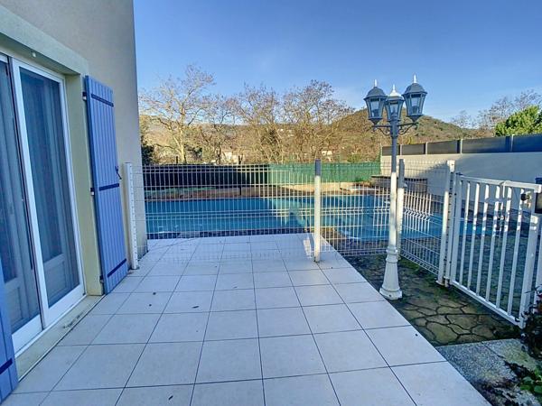 Maison à vendre    5 pièces •  Saint-Péray