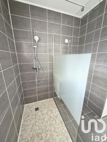 Maison traditionnelle 5 pièces de 86 m² à Les Bordes (45460)