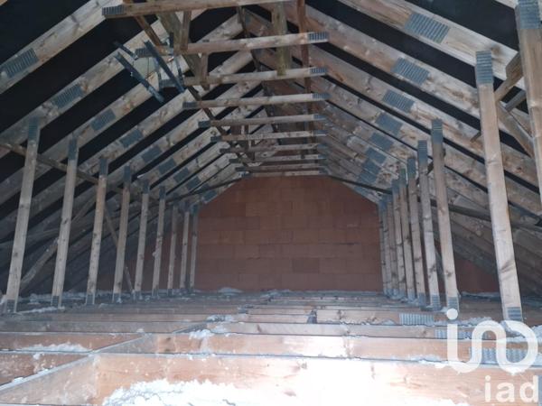 Maison traditionnelle 5 pièces de 86 m² à Les Bordes (45460)