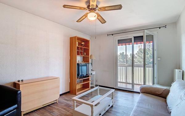 Appartement à vendre    3 pièces •  Toulon