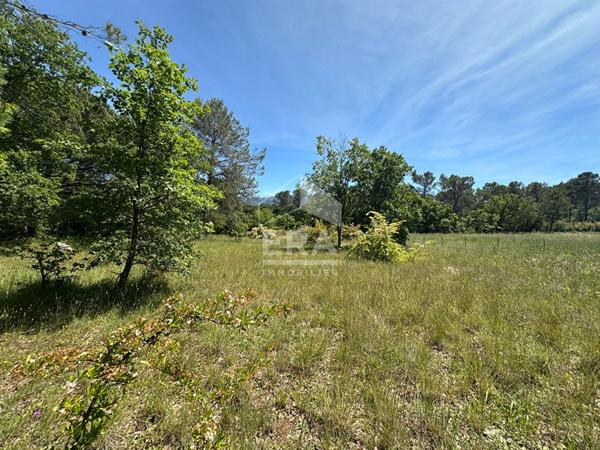 A VENDRE  83860 NANS LES PINS BASTIDE DU XVIII 2ME SIECLE DE 180M² SUR 12491 M² DE TERRAIN GARAGE