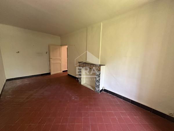 A VENDRE  83860 NANS LES PINS BASTIDE DU XVIII 2ME SIECLE DE 180M² SUR 12491 M² DE TERRAIN GARAGE