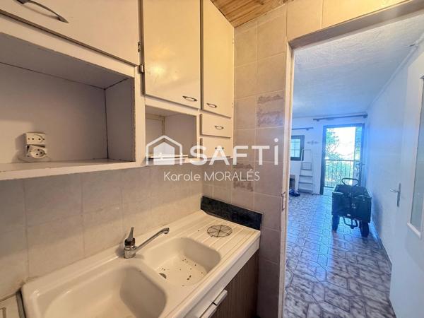 BANYULS-SUR-MER, VILLA DE 140M2, VUE BAIE ET CAP BEART, DANS RESIDENCE SECURISEE, A 2 MIN D UNE BELLE CRIQUE