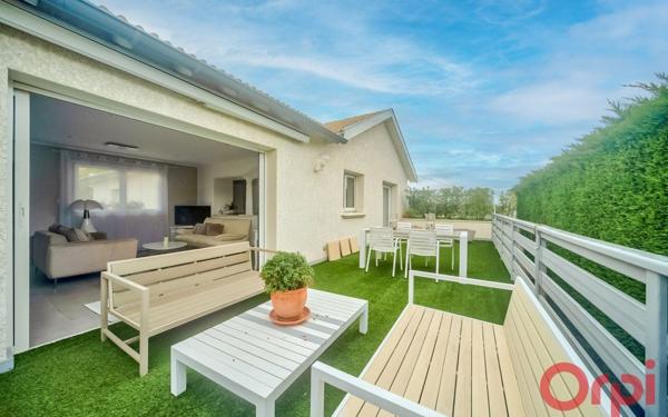 Maison à vendre    5 pièces • 234,74 m2 Mâcon