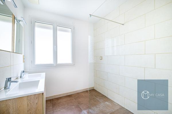 Maison 5 pièce(s) 3 chambre(s) 119.57 m²