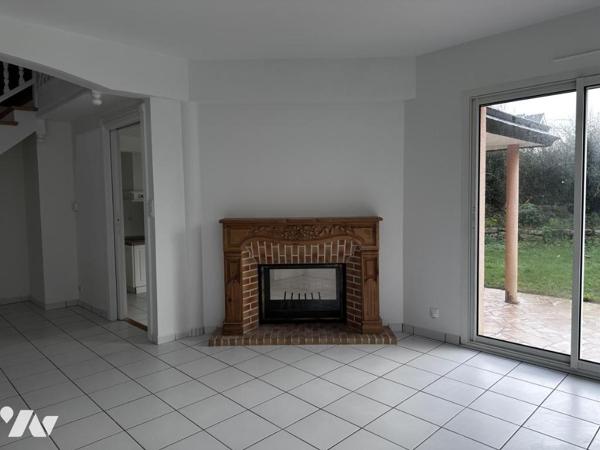 A VENDRE VANNES SUD - BELLE MAISON DE 1994 - PROCHE SENTIERS COTIERS