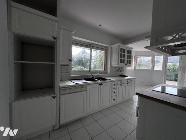 A VENDRE VANNES SUD - BELLE MAISON DE 1994 - PROCHE SENTIERS COTIERS