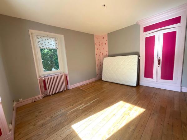 Maison à vendre 13 pièces AIGUEFONDE (81)