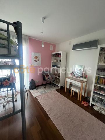 Vente
                Maison122 m² - 5 Pièces -
                    ODOS (65310)