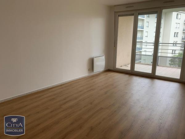 Appartement à louer 3 pièces 65.4m²