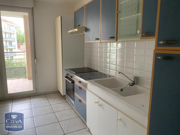 Appartement à louer 3 pièces 65.4m²