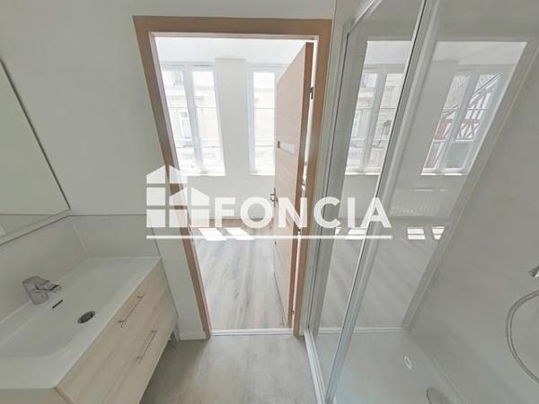 Location Appartement 2 pièces 26.5 m² - 156-158 RUE DU GROS HORLOGE Rouen 76000