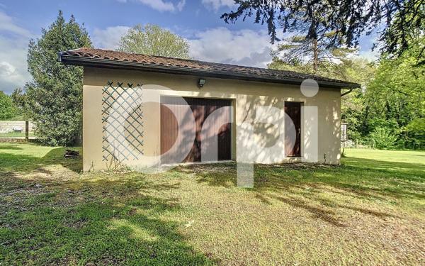 Maison à vendre    5 pièces •  Champcevinel