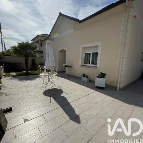 Maison à vendre 6 pièces 153 m² Mitry-Mory