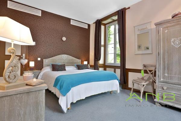MONTIGNAC hôtel *** avec 2 habitations