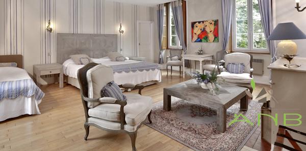 MONTIGNAC hôtel *** avec 2 habitations