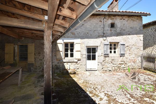 Maison en pierre à rénover
