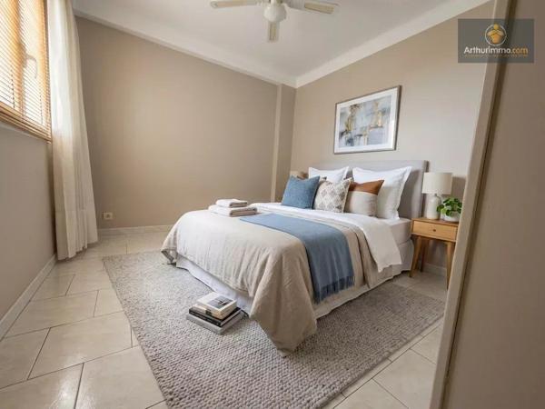 Vente                                                      Appartement
                        
                     3 pièces                      70 m2                     à Nice