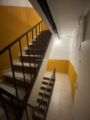 Location                                                      Appartement
                        
                     2 pièces                      22 m2                     à Aubagne