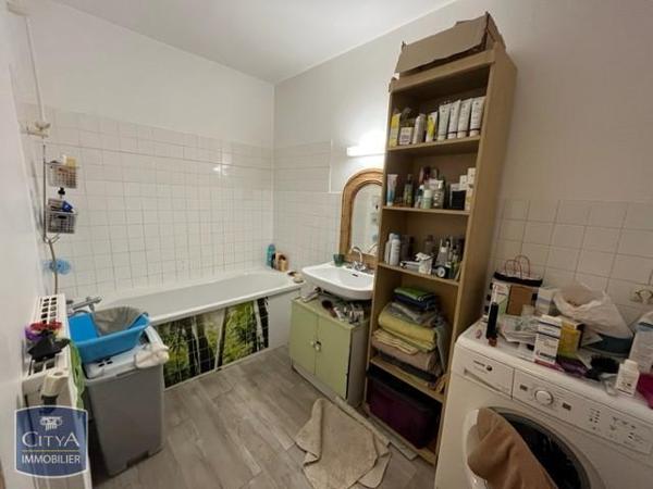 Appartement à louer 3 pièces 69.6m²