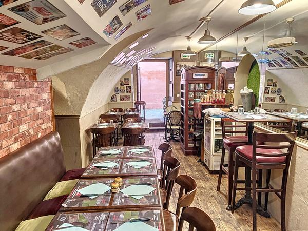 Cannes, proche Palais, Fonds de commerce Restaurant