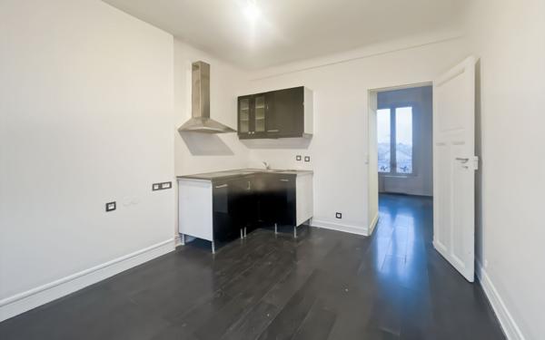 Appartement à vendre    2 pièces • 31,51 m2 Livry-Gargan