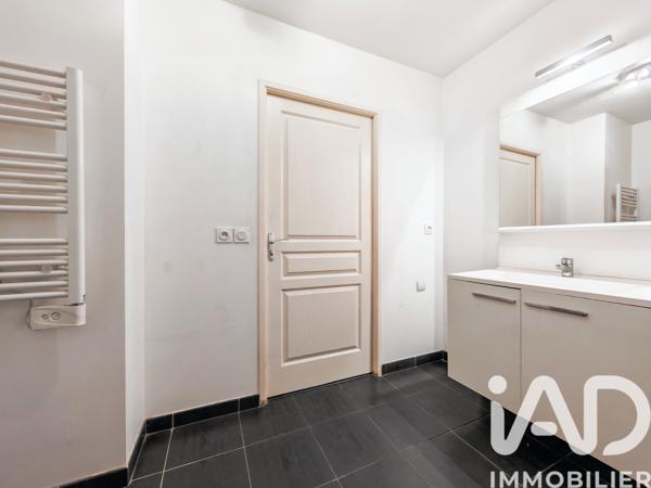 Appartement à vendre 3 pièces 63,07 m² Lyon 8