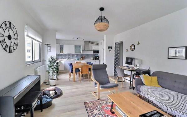 Appartement à vendre    4 pièces • 91 m2 Viroflay