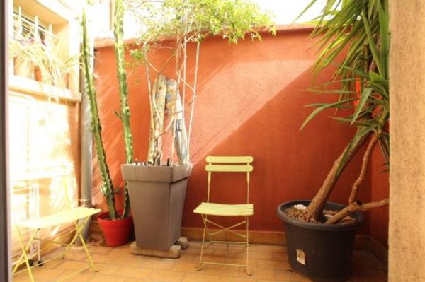 Maison mitoyenne 2 côtés Nîmes 75 m²