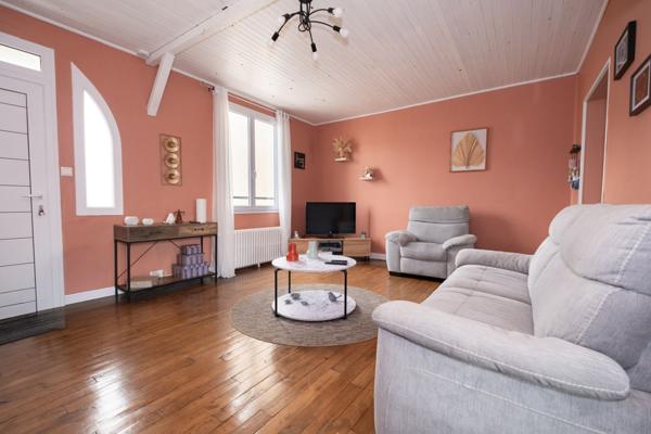 Maison 5 pièces - 126 m² Exclusivité efficity