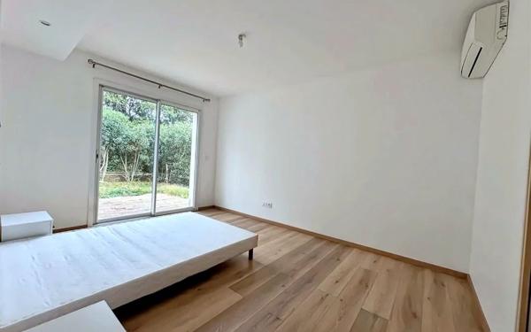 Maison à vendre    4 pièces •  Générac