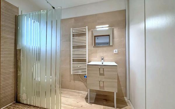 Maison à vendre    4 pièces •  Générac