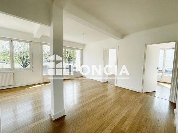 Location Appartement 4 pièces 87.8 m² - 2 RUE DE NANCY Le Havre 76600