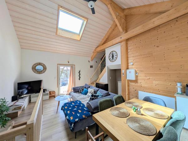 Maison rénovée, 3 chambres + jardin