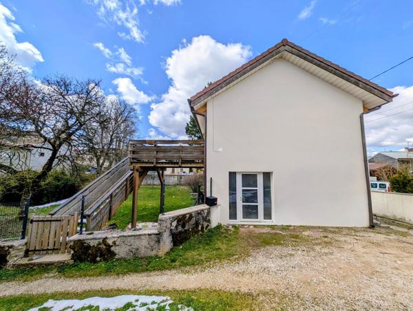 Maison rénovée, 3 chambres + jardin