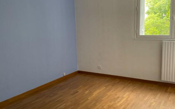 Appartement à louer    3 pièces • 73,69 m2 Chevilly-Larue