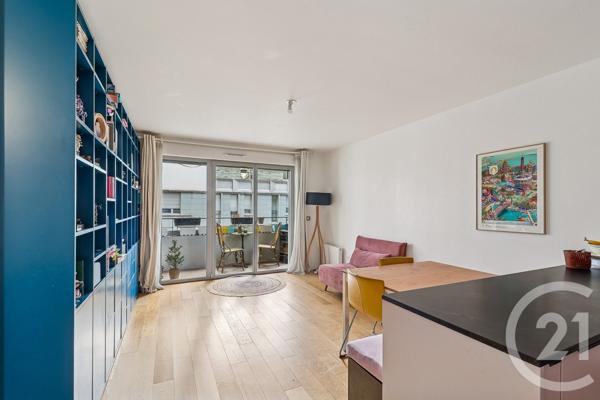 Appartement F3 à vendre  3 pièces - 67,58 m2 PARIS - 75019