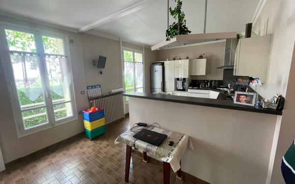 Maison à vendre    4 pièces • 115,33 m2 Champigny-sur-Marne