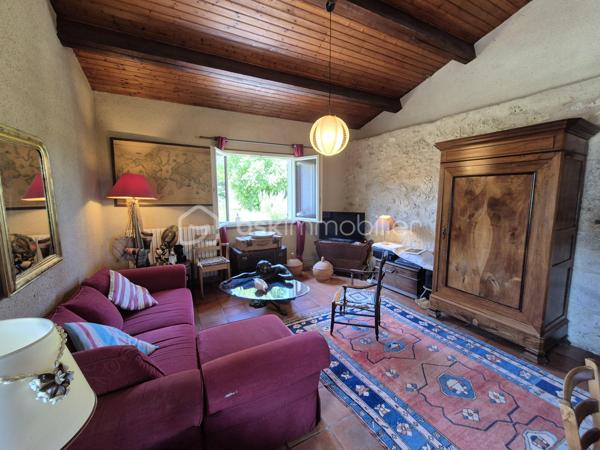 Maison en pierre de 88 m²
