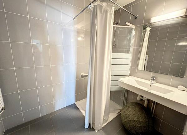 Appartement à vendre    3 pièces • 65,12 m2 Orléans