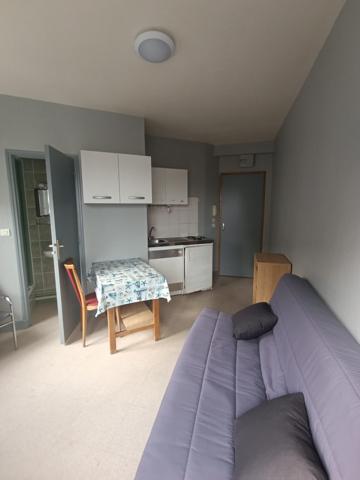 Studio meublé n°17 – 14,11 m² – 1er étage, Saint-Nazaire