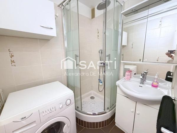 APPARTEMENT T2 BIS VUE SUR L'ETANG ET PISCINE