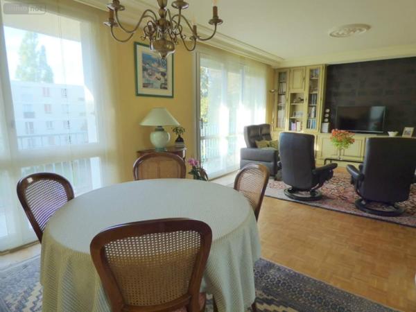 Appartement à vendre à Rennes en Ille-et-Vilaine (35200), ref : 136/5175   
RENNES-FONTENOY