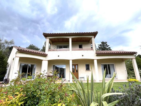 Villa traditionnelle  T5 Superbe vue