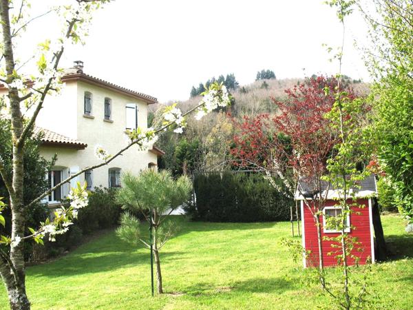 Villa traditionnelle  T5 Superbe vue