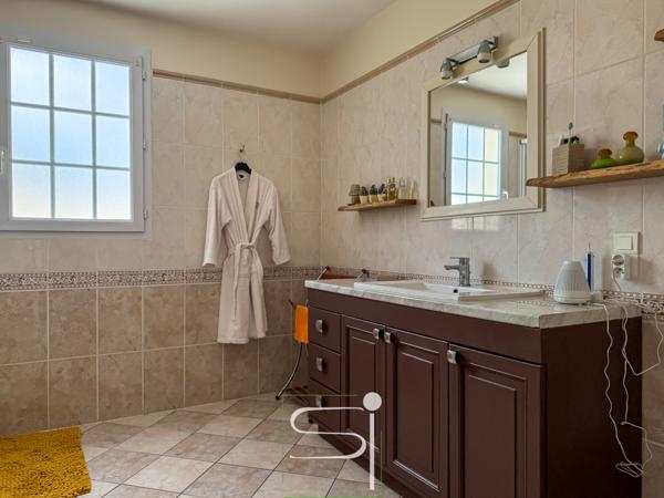 Maison 5 pièce(s) 4 chambre(s) 155 m²