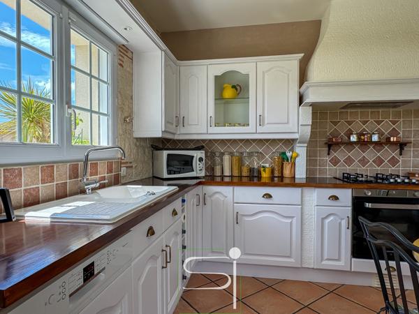 Maison 5 pièce(s) 4 chambre(s) 155 m²